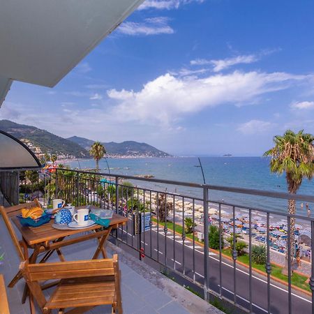 Laigueglia Beach - Happy Rentals מראה חיצוני תמונה