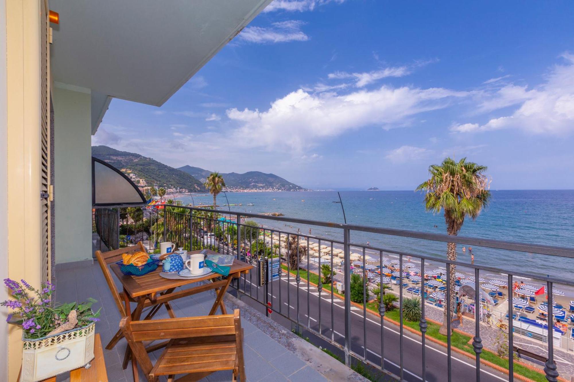 Laigueglia Beach - Happy Rentals מראה חיצוני תמונה